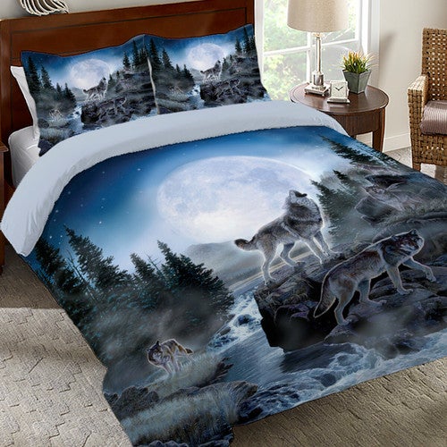 midnight-wolves-quilt-collection